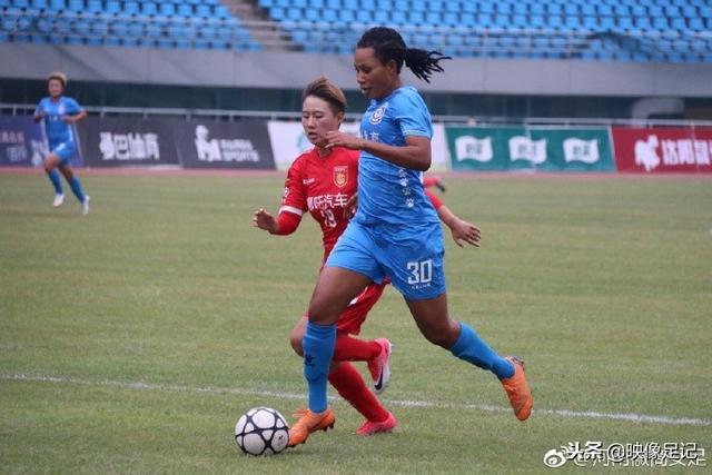 尊界汽车回应V800刹车问题：未见断裂故障 将提供升级方案